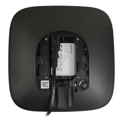 Dispositivo quadrado preto com bateria AJAX e cabos conectados na traseira aberta