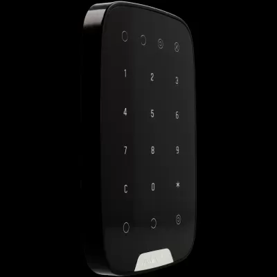 teclado numérico preto com números brancos e placa prateada AJAX