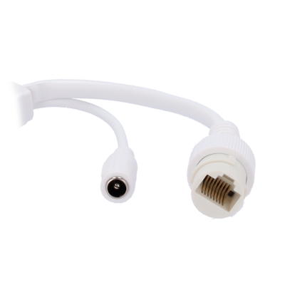 Cabo adaptador branco com conectores RJ45 e DC