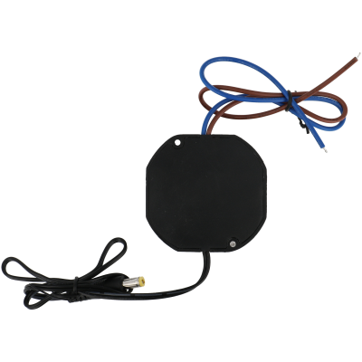 Transformador elétrico preto com fios azuis, castanhos e cabo preto com conector