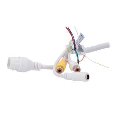 Cabos brancos com conectores RCA amarelo e branco, conector de alimentação e fios expostos