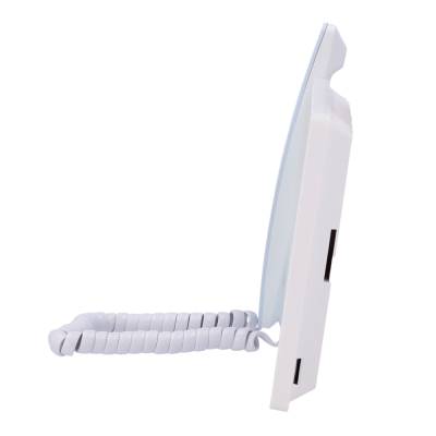 Telefone fixo branco com cabo espiral visto de lado