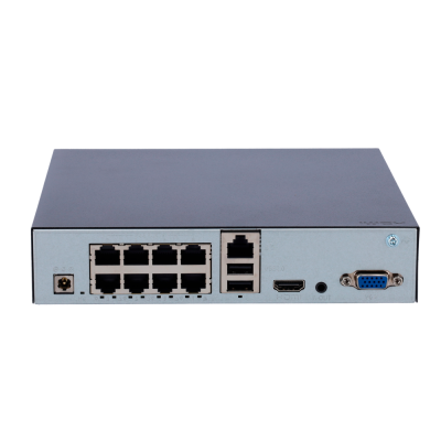 Roteador ou switch de rede metálico com múltiplas portas na parte traseira