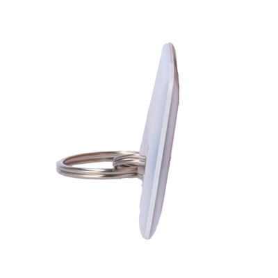 Porta-chaves branco com argola metálica prateada