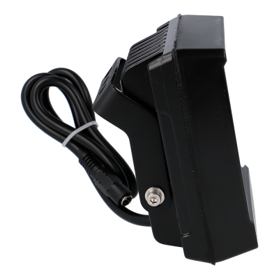 Dispositivo elétrico preto com cabo enrolado