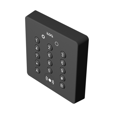 Teclado numérico preto com botões e texto iLOQ
