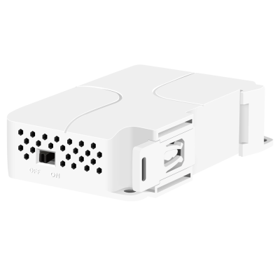 Produto eletrônico branco com chave ON/OFF e ventilação hexagonal