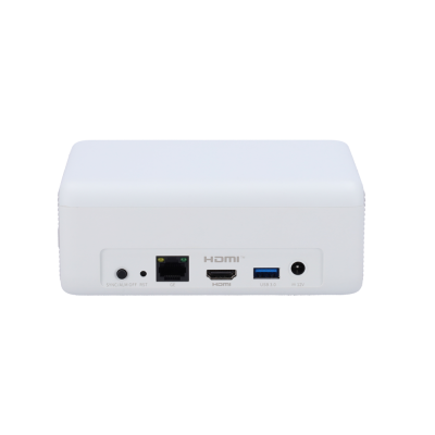 Dispositivo branco com várias portas na parte traseira
