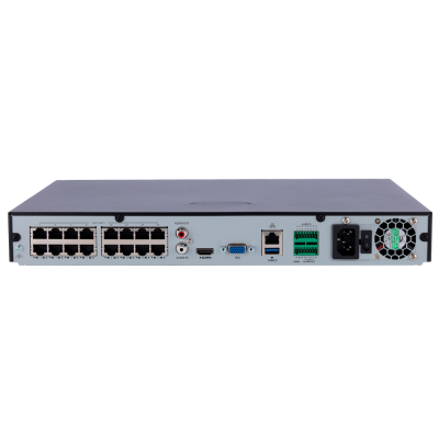 Equipamento eletrônico com várias portas Ethernet, HDMI, USB e conector de alimentação na parte traseira