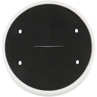 Dispositivo redondo branco com superfície preta e quatro furos