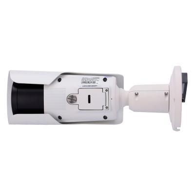 Câmara de segurança bullet branca com lente preta e suporte de montagem