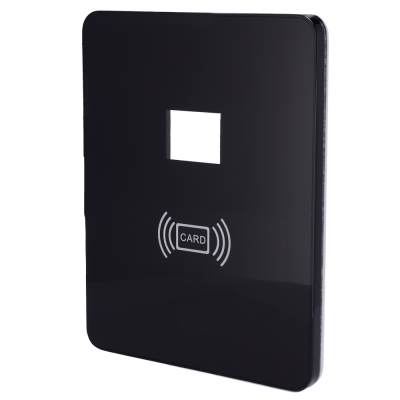 Leitor de cartão RFID preto com ícone e texto CARD