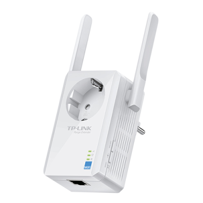 Extensor de alcance TP-LINK branco com antenas e tomada integrada.