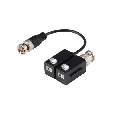 Adaptador de cabo com conector BNC metálico e caixas pretas