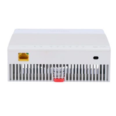 Dispositivo eletrônico branco com porta Ethernet amarela e ventilação