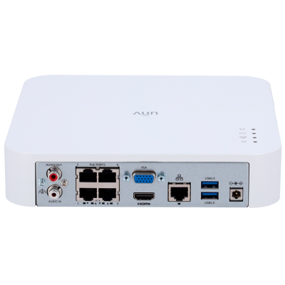 Dispositivo eletrónico branco com várias portas de conexão na parte traseira.