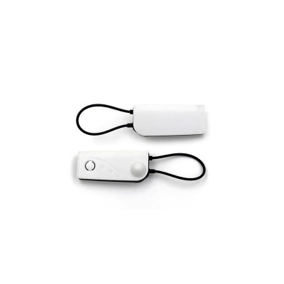 Dois dispositivos eletrónicos brancos com alças de borracha preta