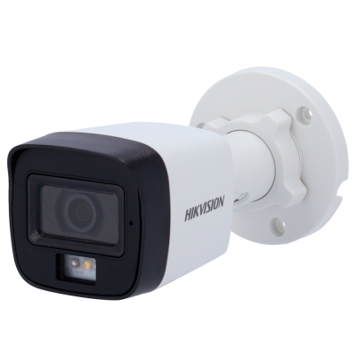 Câmara de segurança Hikvision branca e preta com lente