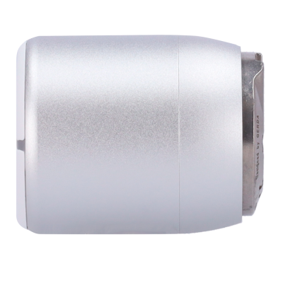 Cabeça termostática branca com detalhe metálico e texto