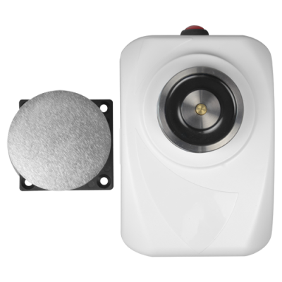 Dispositivo branco com partes metálicas circulares e peça metálica separada