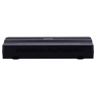 Caixa eletrónica preta com portas numeradas e texto impresso no topo