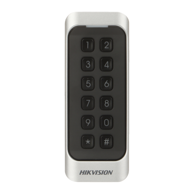 Teclado numérico preto com moldura prateada e marca HIKVISION