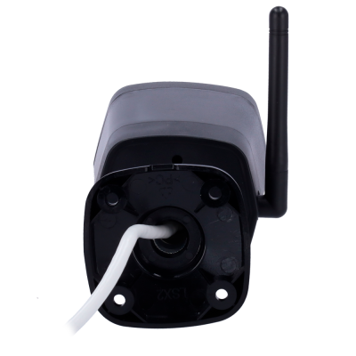 Câmara de segurança preta com cabo e antena