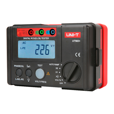 Dispositivo digital de teste RCD preto e vermelho com display digital e botões.