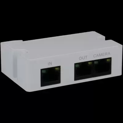 Adaptador branco com portas RJ45 etiquetadas