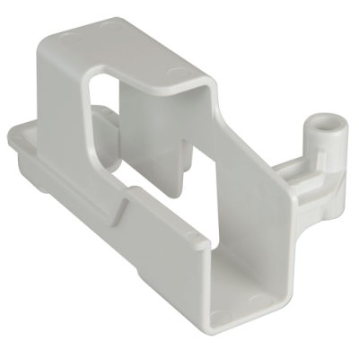 Suporte plástico branco retangular com recortes para fixação