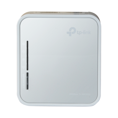 Repetidor Wi-Fi TP-Link branco com LEDs e texto identificativo