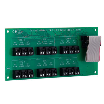 Placa eletrónica verde com conectores pretos e texto técnico