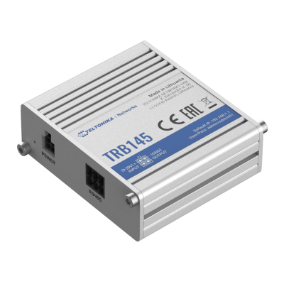 Dispositivo eletrónico Teltonika TRB145 prateado com etiqueta azul e branca