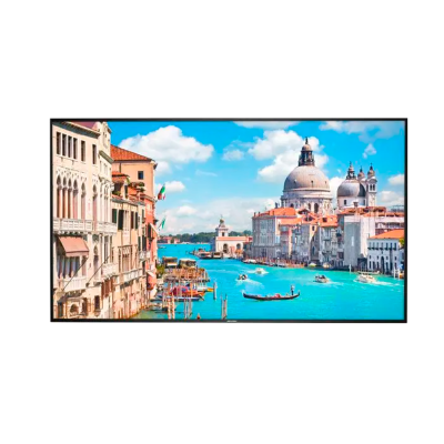 Monitor ou TV com imagem de canal em Veneza com barcos e edifícios antigos