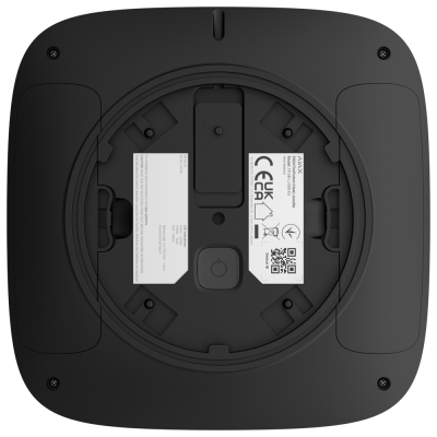 Base preta de detetor de calor com etiquetas e código QR