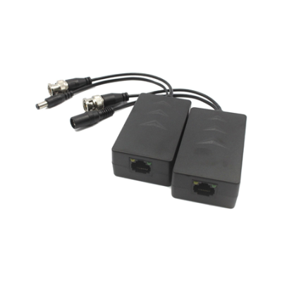 Dois adaptadores eletrónicos pretos com cabos conectores e porta RJ45
