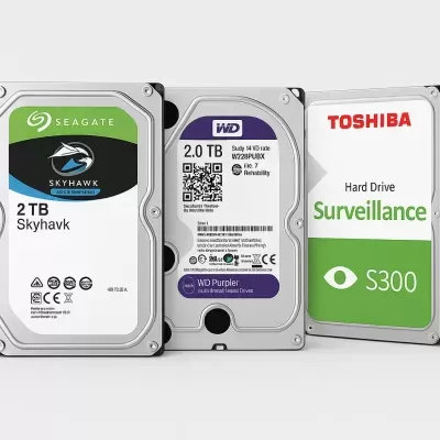 Três discos rígidos de 2TB para vigilância das marcas SEAGATE, WD e TOSHIBA