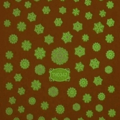 Formas verdes tipo cristais de neve sobre fundo castanho com rótulo central TH0347