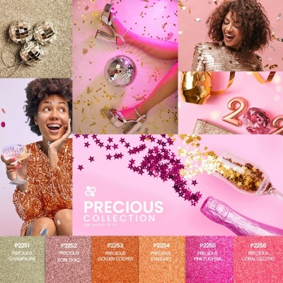 Colagem de fotos de festa com acessórios brilhantes, glitter e mulheres sorrindo em fundo cor de rosa.