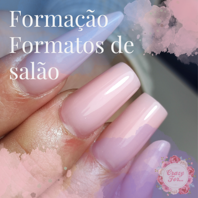 Unhas alongadas com esmalte rosa e lilás e texto Formação Formatos de salão