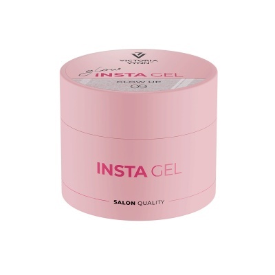 Embalagem rosa clara de gel para unhas VICTORIA VYNN com texto Glow Insta Gel.