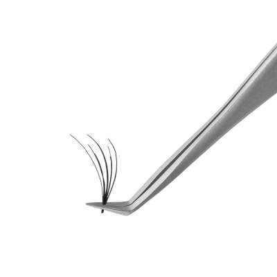 Pinça metálica a segurar pestanas sintéticas pretas