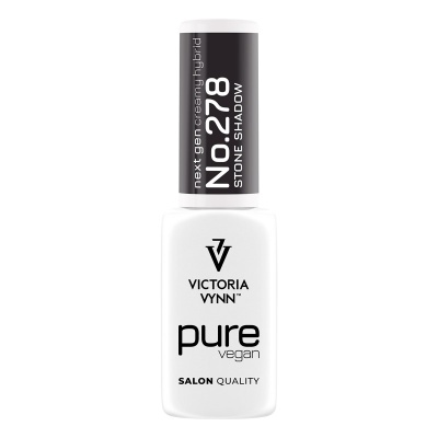 Frasco branco de verniz de unhas Victoria Vynn Pure Vegan com rótulo preto na tampa.