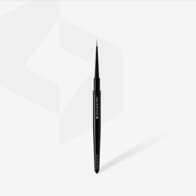 Pincel fino preto para maquilhagem com texto STAILESS PRO e Liner Brush 03