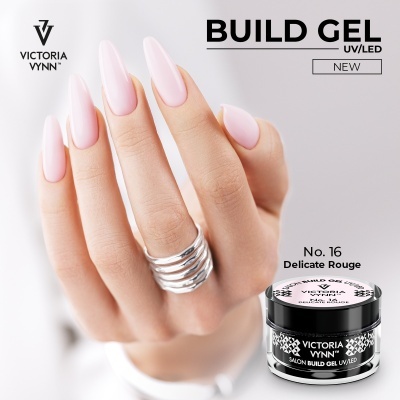 Unhas longas rosa claro com pote de gel Victoria Vynn No.16 Delicate Rouge
