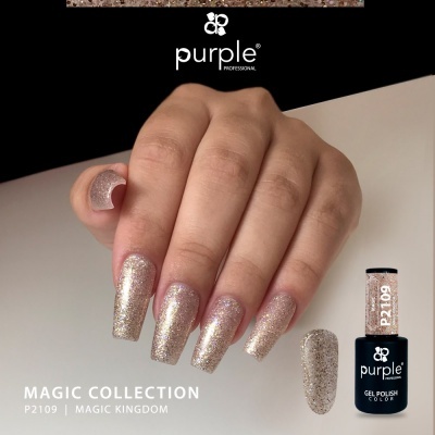 Unhas pintadas com verniz gel glitter dourado e rosa, frasco de verniz ao lado, marca Purple Professional.
