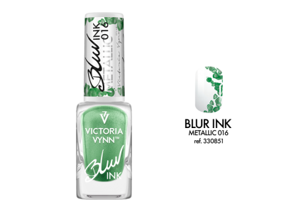 Esmalte de unhas Verde Victoria Vynn Blu Ink 016 com padrão de folhas