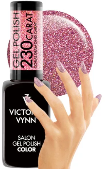 Esmalte gel glitter rosa brilhante Victoria Vynn em frasco preto e unhas pintadas