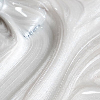 Gel branco perolado com textura ondulada e brilho
