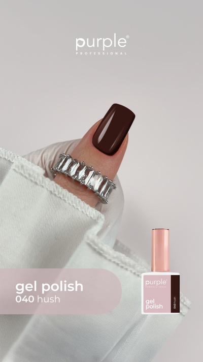 Unha com verniz gel castanho escuro e anel prateado, garrafa de verniz gel 040 hush Purple Professional